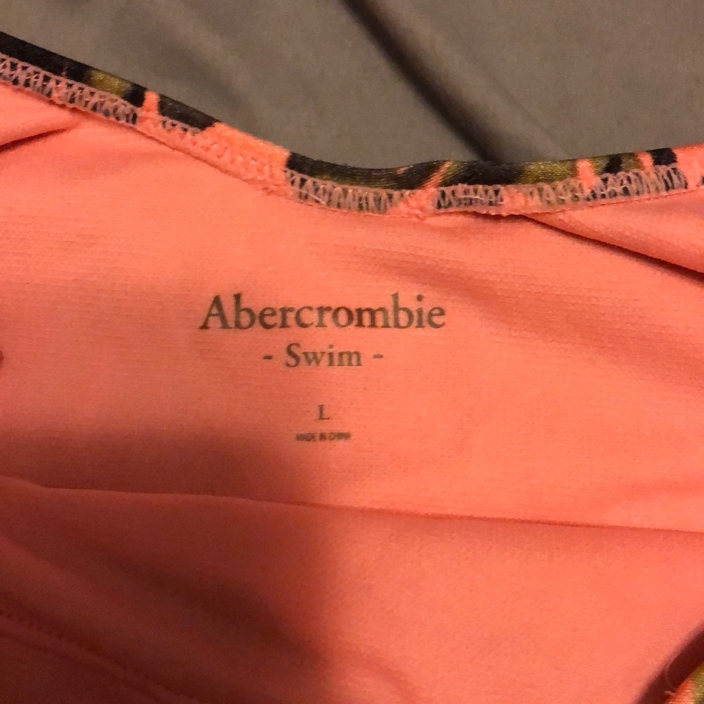 Swimsuit - Picture 2 of 2